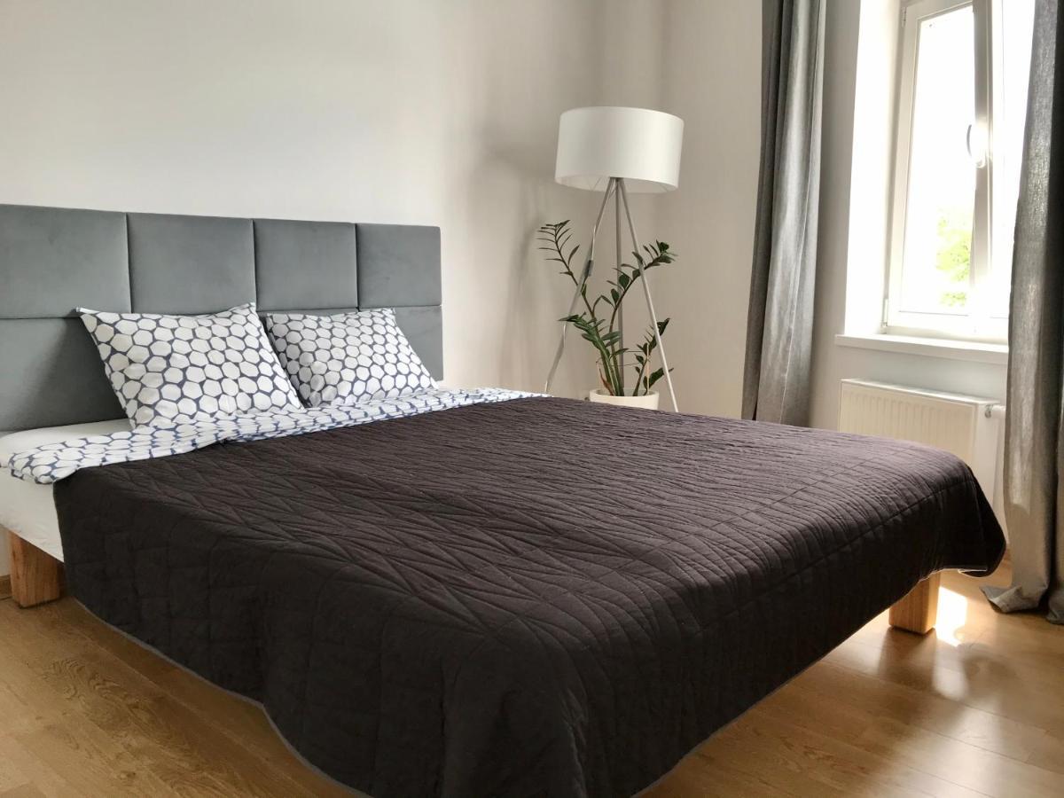 Poznan Rents - Apartamenty Stare Miasto Parking Gratis المظهر الخارجي الصورة