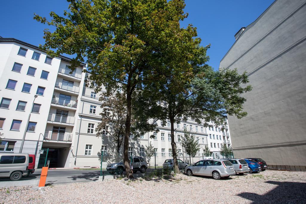 Poznan Rents - Apartamenty Stare Miasto Parking Gratis المظهر الخارجي الصورة