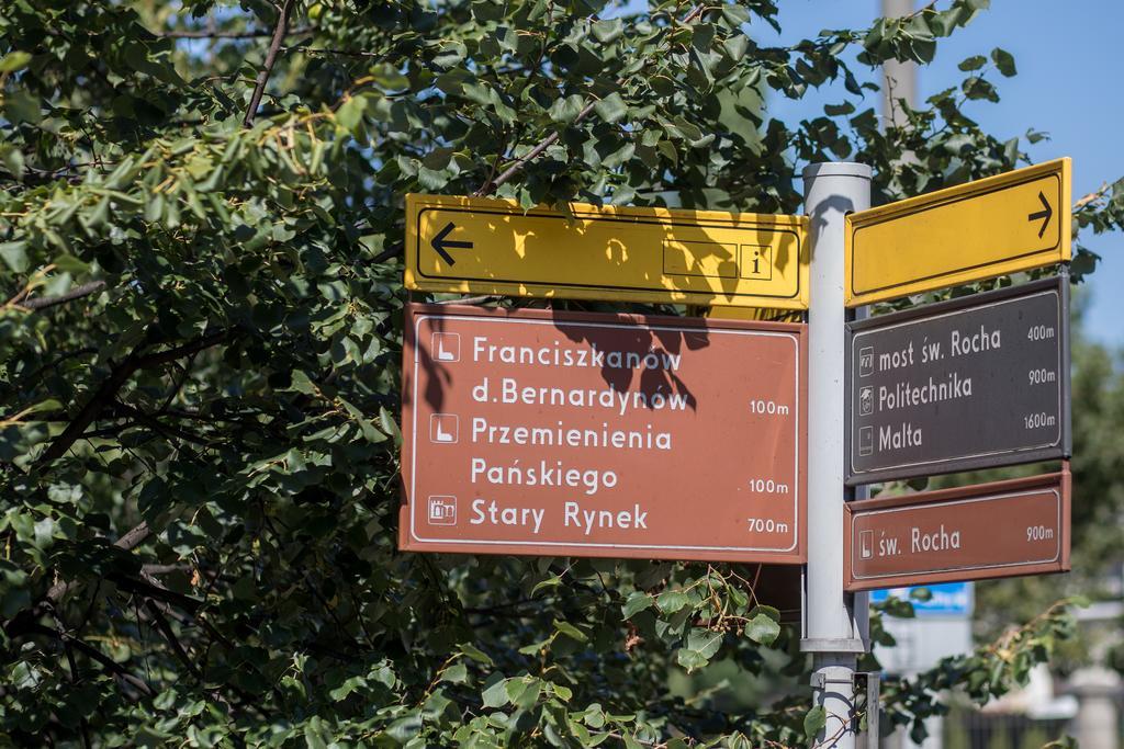 Poznan Rents - Apartamenty Stare Miasto Parking Gratis المظهر الخارجي الصورة