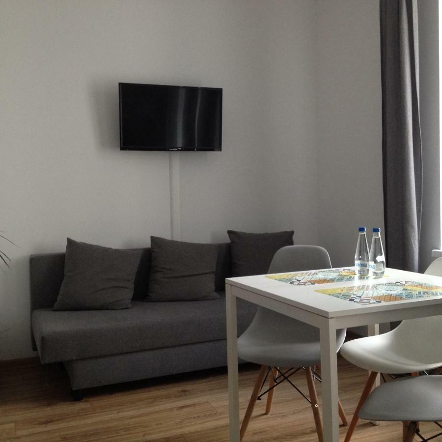 Poznan Rents - Apartamenty Stare Miasto Parking Gratis المظهر الخارجي الصورة