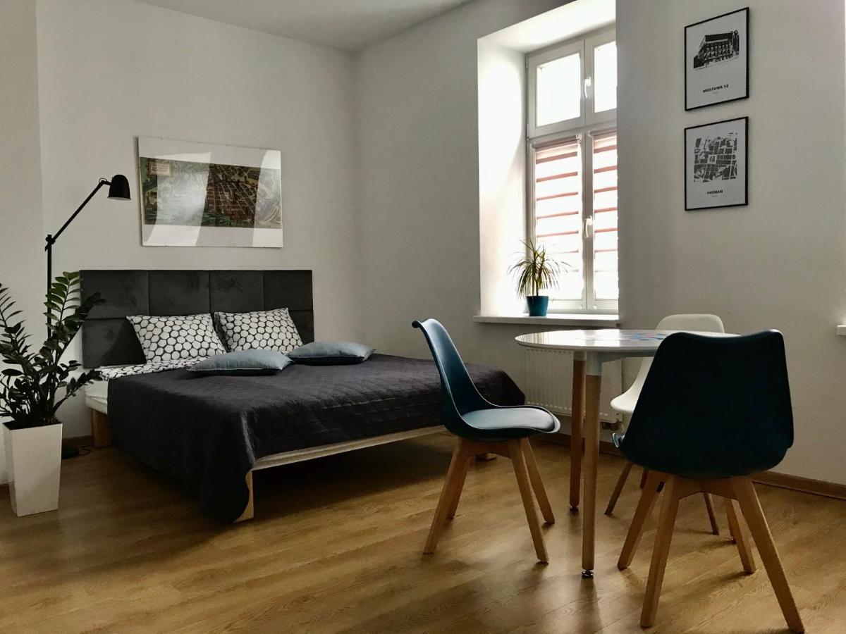 Poznan Rents - Apartamenty Stare Miasto Parking Gratis المظهر الخارجي الصورة
