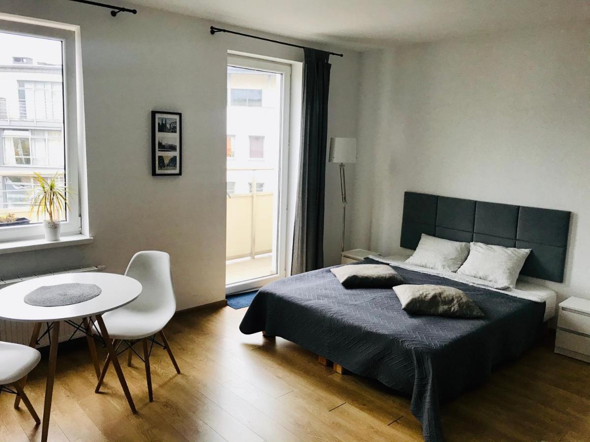 Poznan Rents - Apartamenty Mostowa Old Town Parking Free المظهر الخارجي الصورة