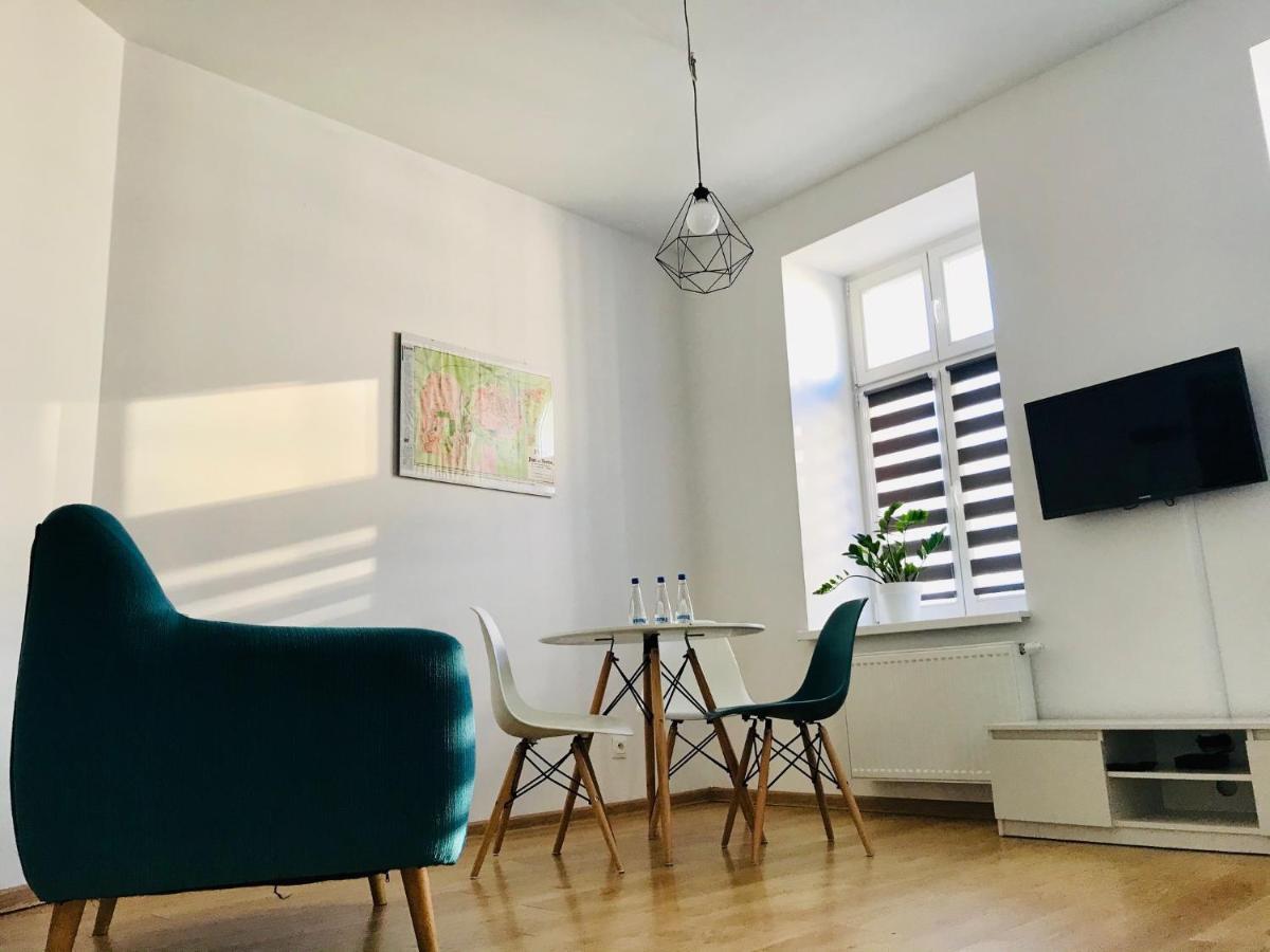 Poznan Rents - Apartamenty Stare Miasto Parking Gratis المظهر الخارجي الصورة
